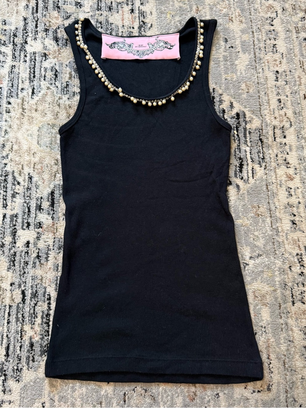 Crimes and Misdemeanors Small/medium Beaded Neck Black Ribbed Tank Top